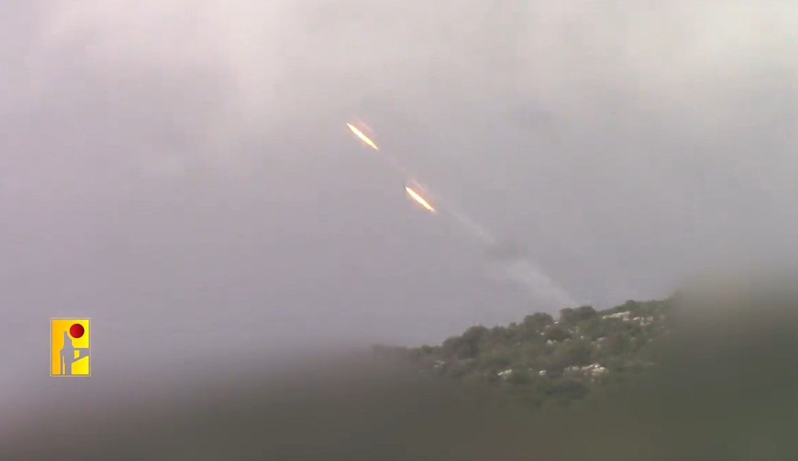 اطلاق صليات صاروخية باتجاه قاعدة ميرون للمراقبة الجوية التابعة لجيش العدو الاسرائيلي 23-1-2024